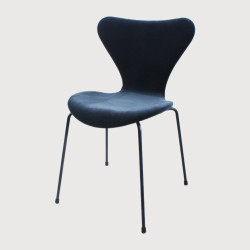 Stuhl "3107™" by Arne Jacobsen, Lala Berlin Edition